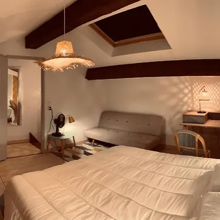 Grand Duplex Centre Ville 2 Chambres *